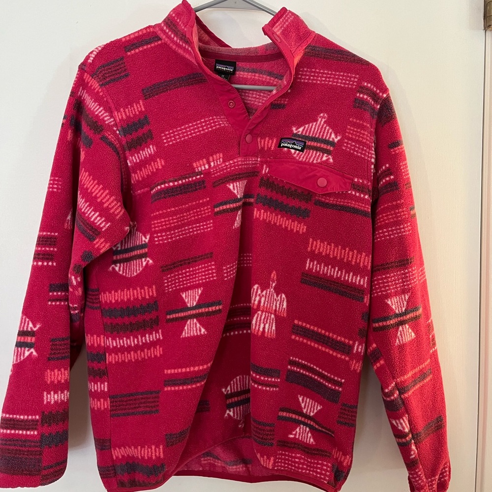Girls Patagonia fleece snap pullover